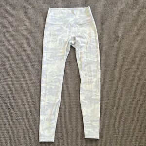 Lululemon Leggings Camo Size 8